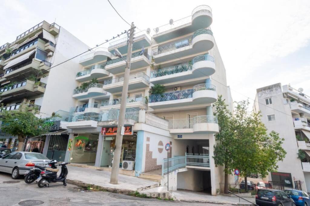 Kostas Home By Bill Apartments Patras Eksteriør billede